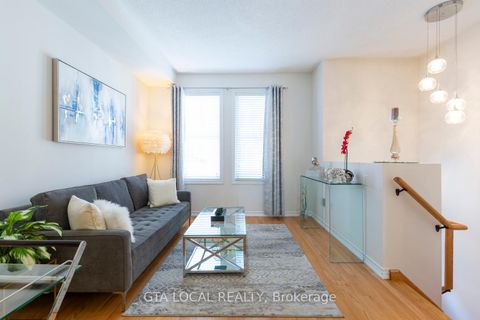 Photo 9 at 31 - 10 Porter Avenue W, West Woodbridge, Vaughan