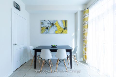 Photo 17 at 31 - 10 Porter Avenue W, West Woodbridge, Vaughan