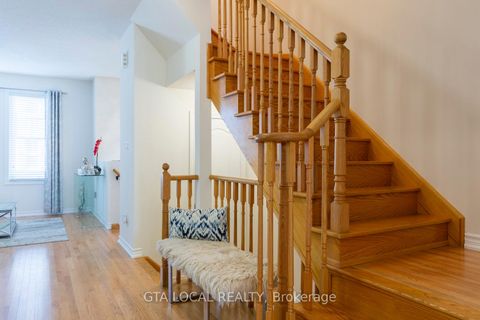 Photo 19 at 31 - 10 Porter Avenue W, West Woodbridge, Vaughan