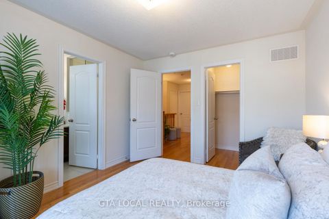 Photo 24 at 31 - 10 Porter Avenue W, West Woodbridge, Vaughan
