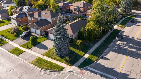 Photo 1 at 290 Cundles Road W, Northwest, Barrie