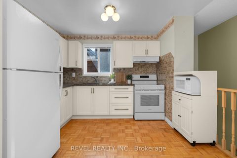 Photo 10 at 290 Cundles Road W, Northwest, Barrie