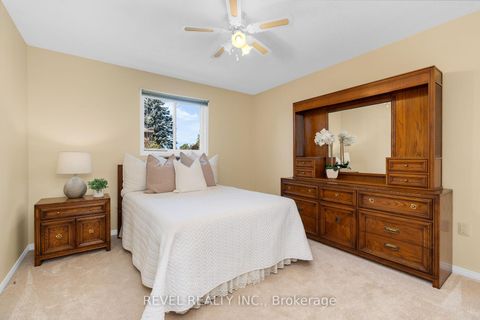 Photo 11 at 290 Cundles Road W, Northwest, Barrie