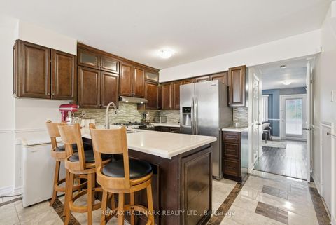 Photo 9 at 13 - 970 Brimley Road, Bendale, Toronto