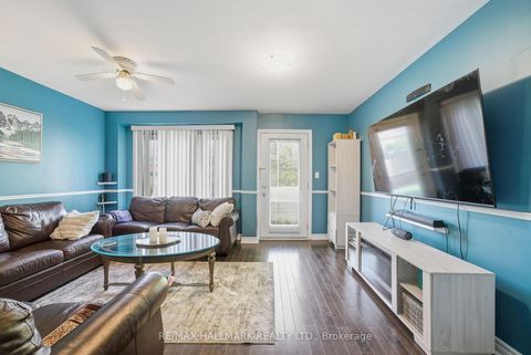 Photo 14 at 13 - 970 Brimley Road, Bendale, Toronto