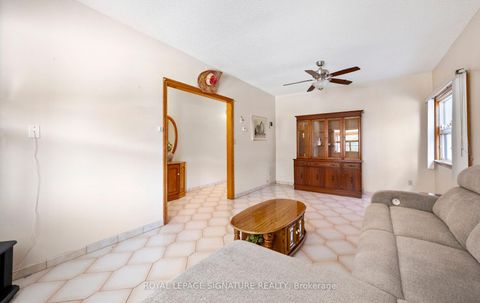 Photo 12 at 69 Chambers Avenue, Pellam Park, Toronto