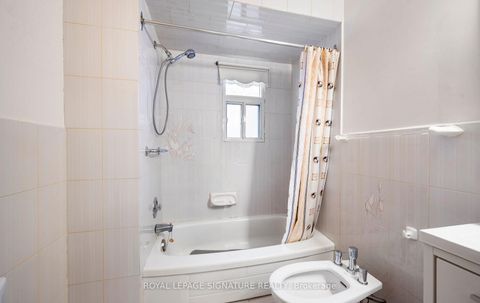 Photo 14 at 69 Chambers Avenue, Pellam Park, Toronto