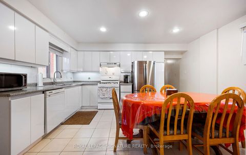 Photo 18 at 69 Chambers Avenue, Pellam Park, Toronto