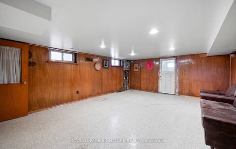 Photo 38 at 69 Chambers Avenue, Pellam Park, Toronto