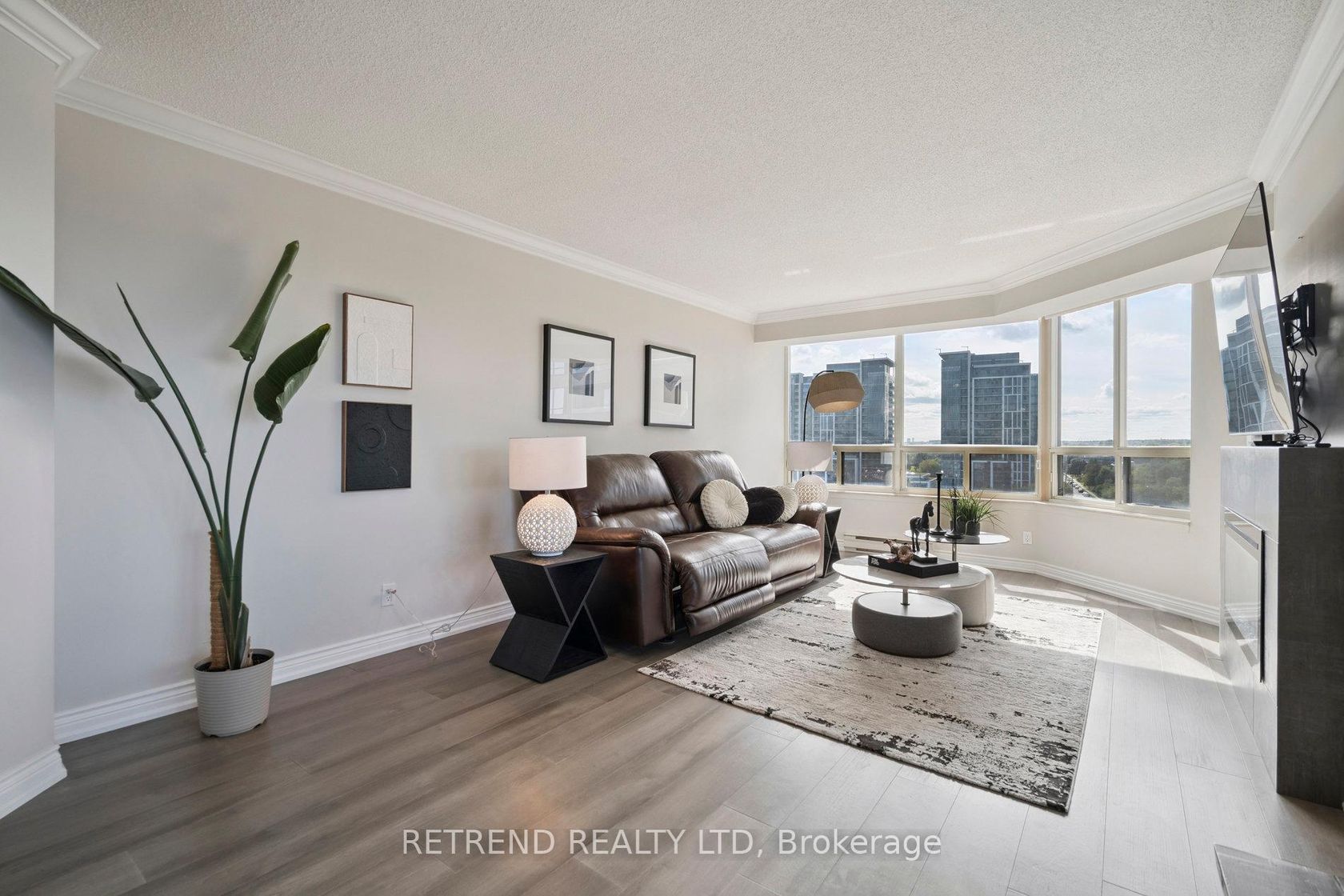 826 - 32 Clarissa Drive, Harding, Richmond Hill 