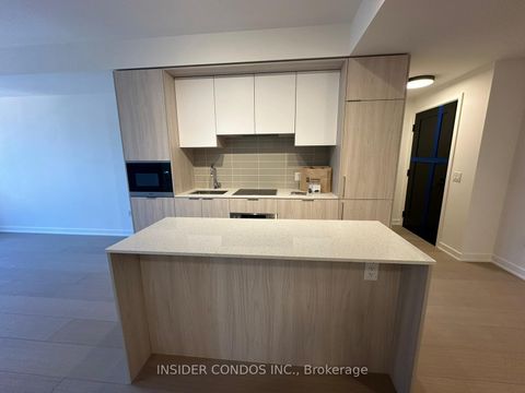 Photo 4 at 806 - 123 Portland Street, Waterfront Communities C1, Toronto