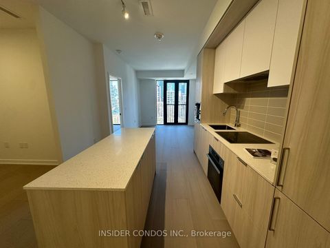 Photo 5 at 806 - 123 Portland Street, Waterfront Communities C1, Toronto