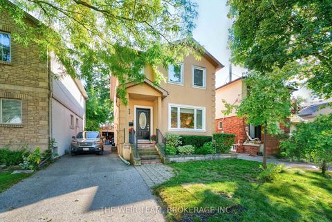 Photo 0 at 157 Ferris Road, Parkview, Toronto
