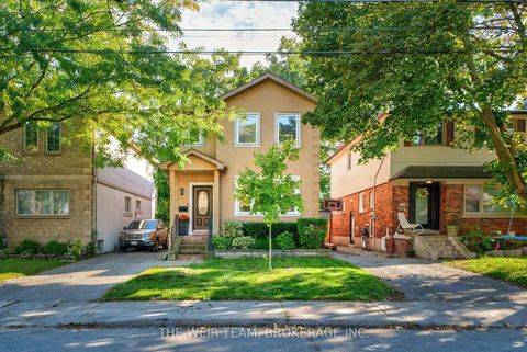 Photo 1 at 157 Ferris Road, Parkview, Toronto
