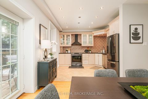Photo 15 at 157 Ferris Road, Parkview, Toronto