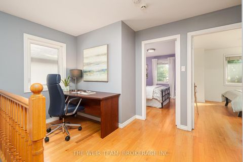 Photo 18 at 157 Ferris Road, Parkview, Toronto