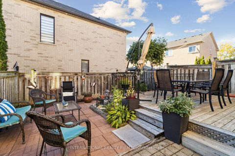 Photo 43 at 76 Timberwolf Crescent, Vellore Village, Vaughan