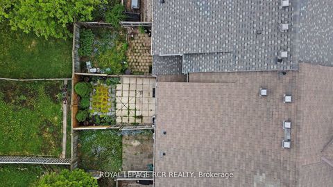 Photo 35 at 28 Wyatt Lane, Bayview Wellington, Aurora