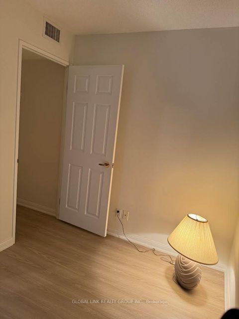 Photo 1 at 315 - 1 Lee Centre Drive N, Woburn, Toronto