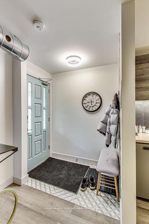 Photo 5 at 205 Bathurst Street, Chinatown, Toronto