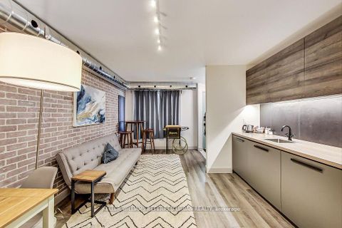 Photo 9 at 205 Bathurst Street, Chinatown, Toronto