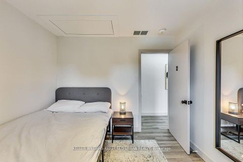 Photo 30 at 205 Bathurst Street, Chinatown, Toronto