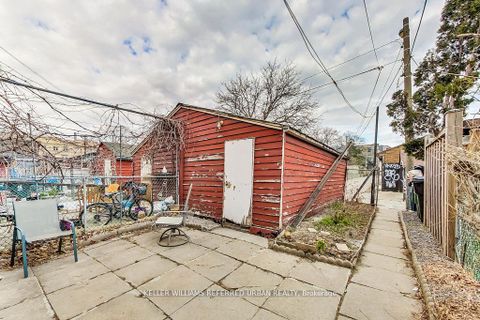 Photo 45 at 205 Bathurst Street, Chinatown, Toronto