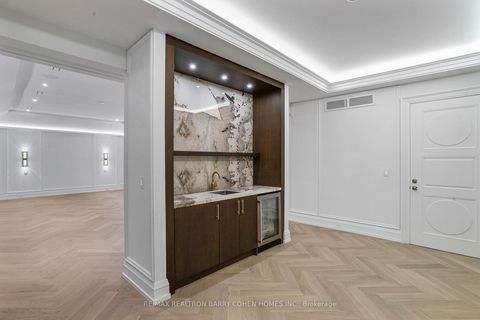 Photo 17 at 27 Penwood Crescent, Don Mills, Toronto