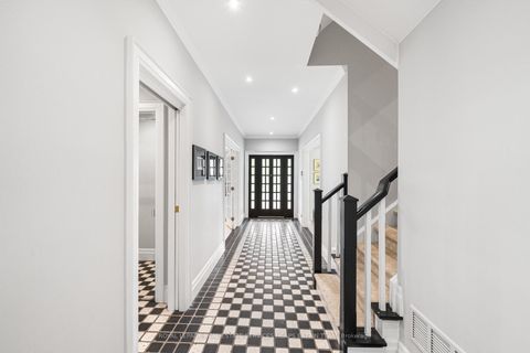 Photo 12 at 25 Strathgowan Crescent, Lawrence Park South, Toronto