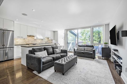 Photo 3 at 183 Wychwood Avenue, Cedarvale, Toronto