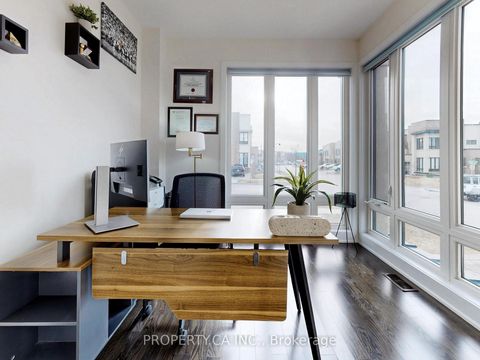 Photo 23 at 19 Denarius Crescent, Oak Ridges Lake Wilcox, Richmond Hill