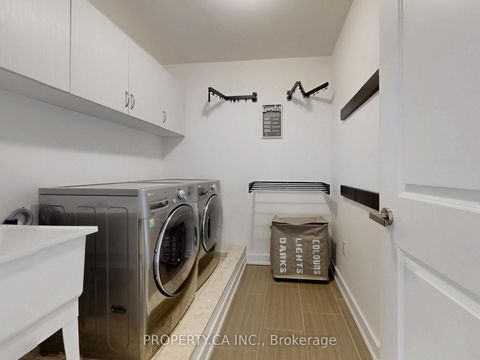 Photo 43 at 19 Denarius Crescent, Oak Ridges Lake Wilcox, Richmond Hill