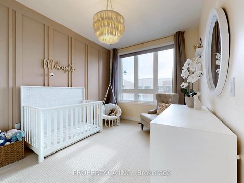 Photo 45 at 19 Denarius Crescent, Oak Ridges Lake Wilcox, Richmond Hill