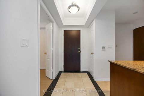 Photo 4 at 621 - 38 William Carson Crescent, Windfields, Toronto