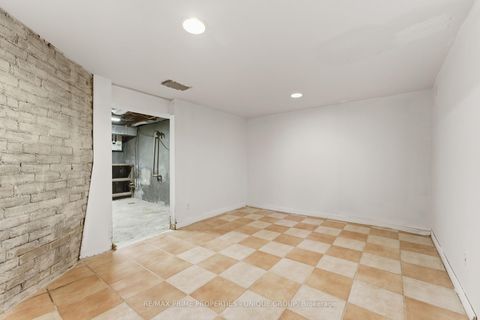 Photo 27 at 52 Long Branch Avenue, Long Branch, Toronto