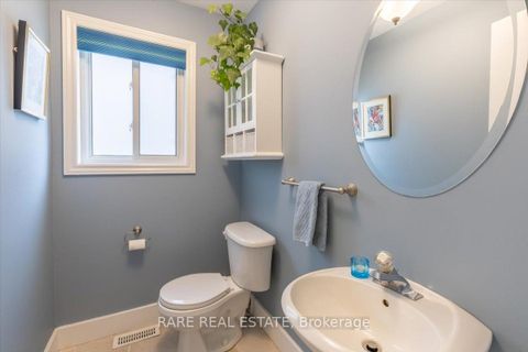 Photo 16 at 25 Muir Drive, Ardagh, Barrie