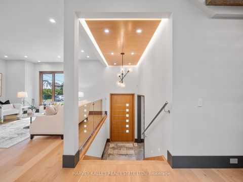 Photo 2 at 170 Burndale Avenue, Westgate, Toronto