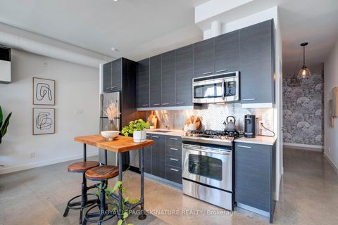 Photo 3 at 208 - 52 Sumach Street, Moss Park, Toronto