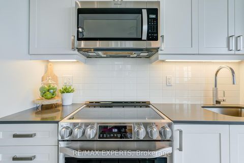 Photo 16 at 2106 - 7895 Jane Street, Concord, Vaughan