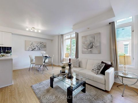 Photo 6 at 389 - 415 Jarvis Street, South St. James Town, Toronto