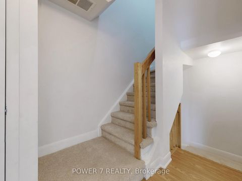 Photo 23 at 389 - 415 Jarvis Street, South St. James Town, Toronto