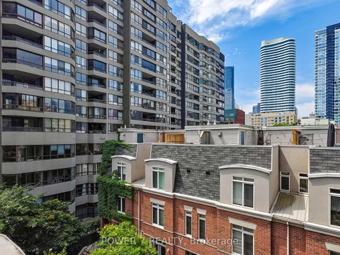 Photo 29 at 389 - 415 Jarvis Street, South St. James Town, Toronto