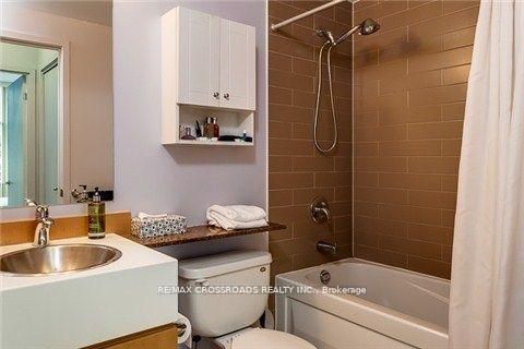 Photo 3 at 901 - 10 Navy Wharf Court, Waterfront Communities C1, Toronto