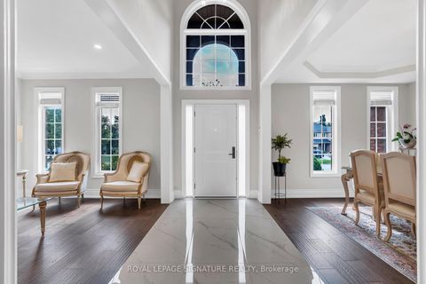 Photo 4 at 1067 Ivsbridge Boulevard, Wyndham, Newmarket