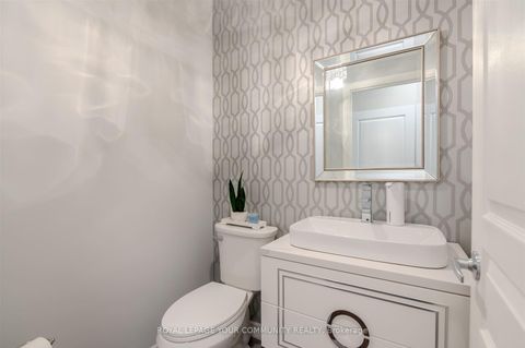 Photo 25 at 7 Sequin Drive, Jefferson, Richmond Hill