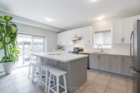 Photo 4 at 1377 Sheldon Street, Alcona, Innisfil