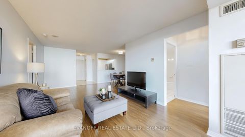 Photo 9 at 423 - 10 Guildwood Parkway, Guildwood, Toronto