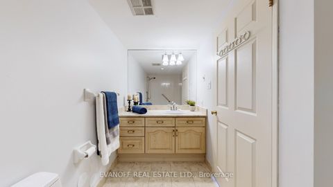 Photo 18 at 423 - 10 Guildwood Parkway, Guildwood, Toronto