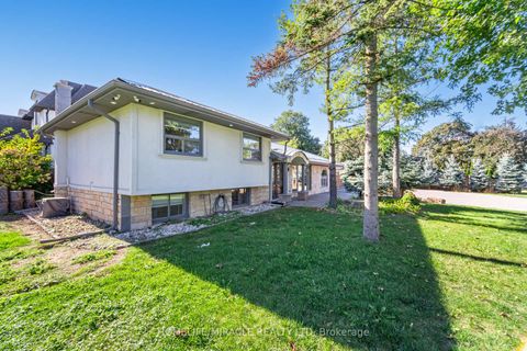 Photo 4 at 308 Third Line, WO West, Oakville