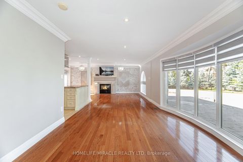 Photo 8 at 308 Third Line, WO West, Oakville